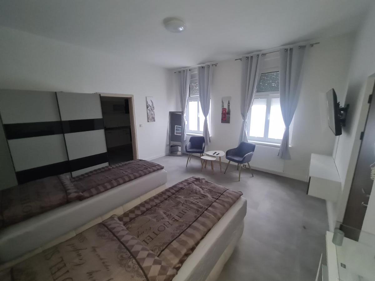 Apartament Suite 1 Bernburg Exterior photo